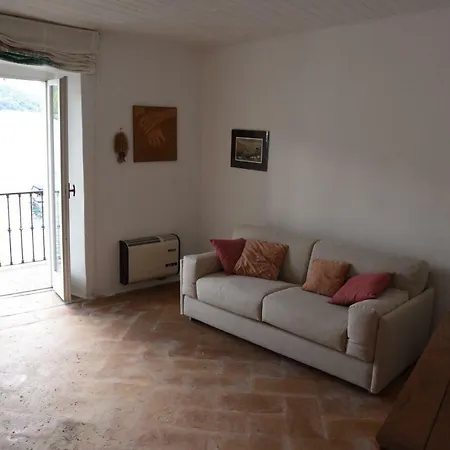 Villa Monziani, Exclusive Island Lakeside Villa-2